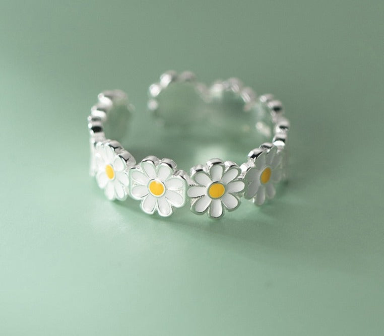 Daisy Pure Silver Ring