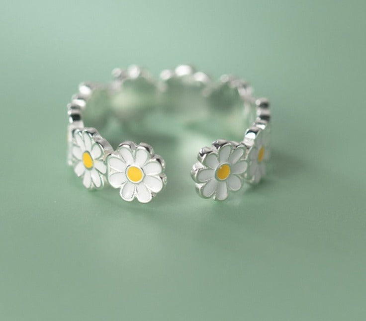 Daisy Pure Silver Ring